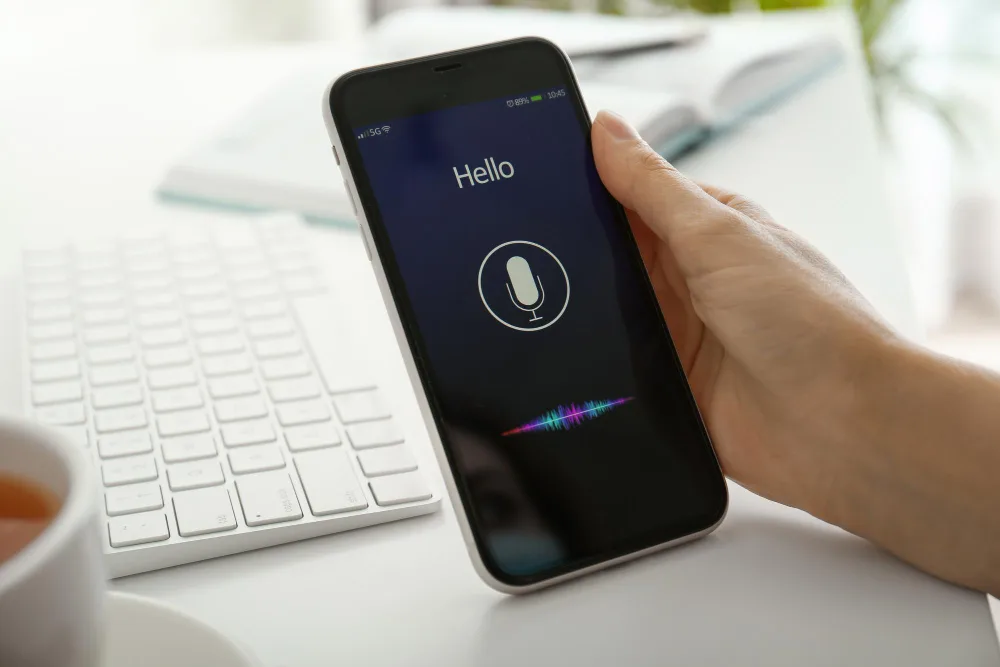The Importance of Voice Search Optimization & How AI Makes It Smarter
